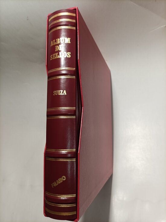 FILABO modelo imitación piel Album de sellos burdeos  "título SUIZA" / Ref. alb451