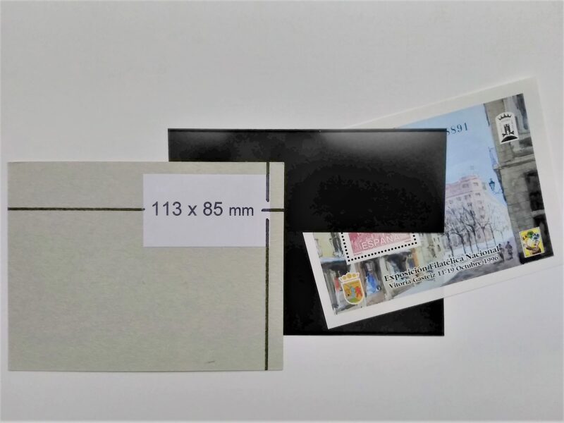 Estuches para Hojas Bloque 113 x 85 mm   <corte central en reverso>
