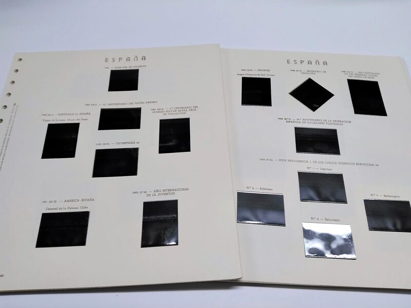 OLEGARIO años 1976-1977-1978 montado con estuches transparentes y negros / Ref. 215
